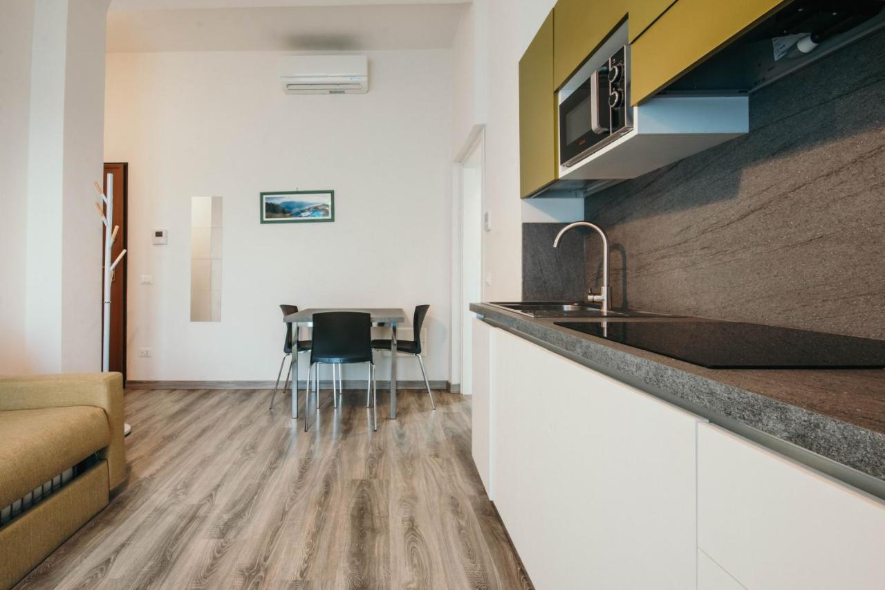 Al 13 Verde - Lakeside Leisure & Business Stresa Exterior foto
