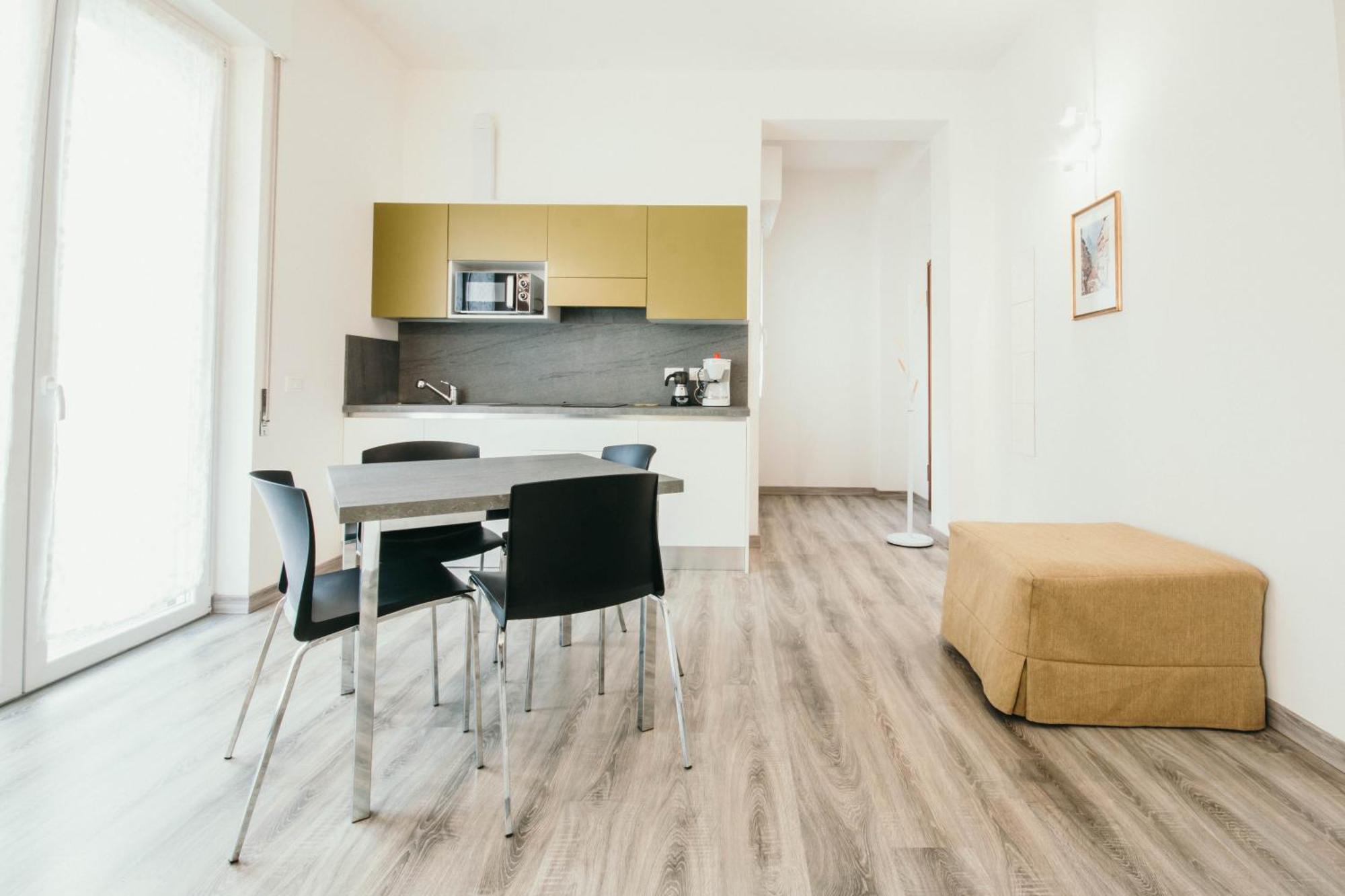 Al 13 Verde - Lakeside Leisure & Business Stresa Exterior foto