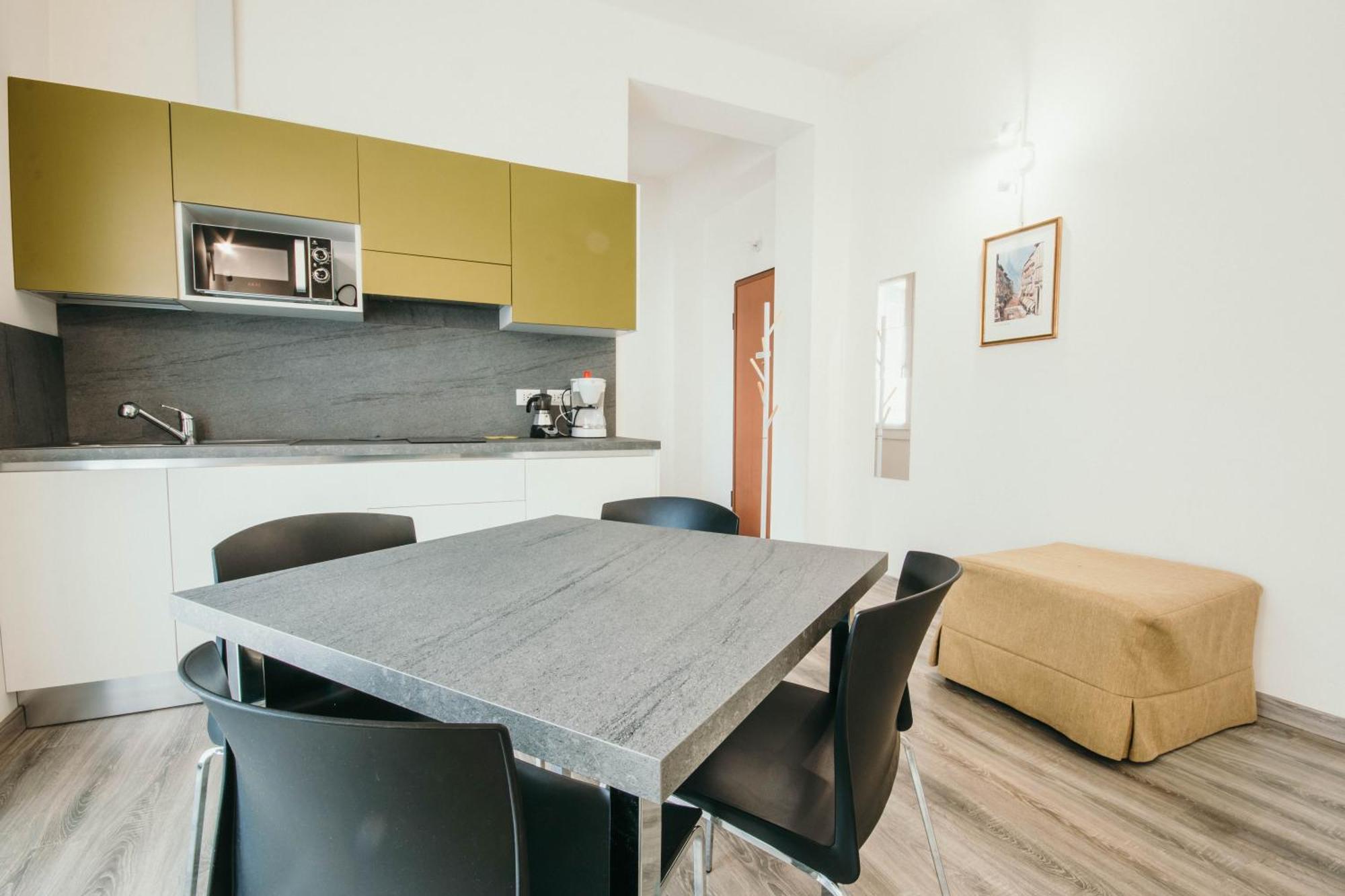 Al 13 Verde - Lakeside Leisure & Business Stresa Exterior foto